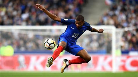 Equipe De France Blaise Matuidi Mbapp Il A Du G Nie Il