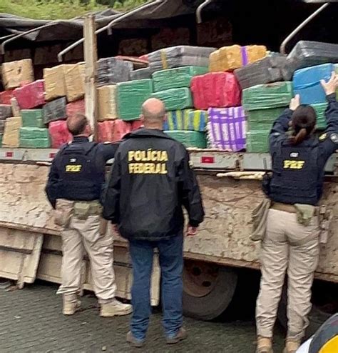 Polícia Federal e PRF apreende 7 toneladas de drogas em Barra Velha