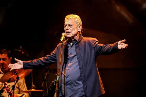 Chico Buarque Grava O Show Que Tal Um Samba No Rio Em Fevereiro