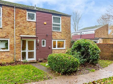 3 Bed End Terrace House For Sale In Knights Croft New Ash Green