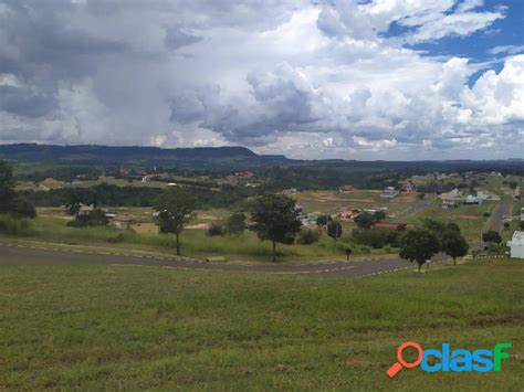 Terreno No Ninho Verde De Esquina No Asfalto Grande Ao Em Brasil