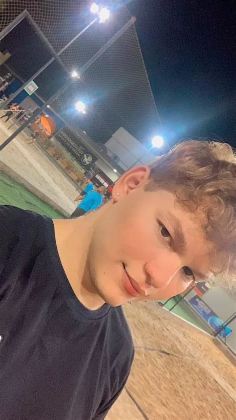 Ball Game Nudes Gaybrosgonemild NUDE PICS ORG