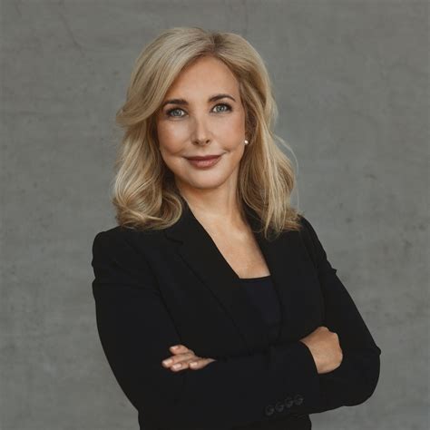 Dr. Andrea Hickey... - Dr. Andrea Hickey Medical Aesthetics