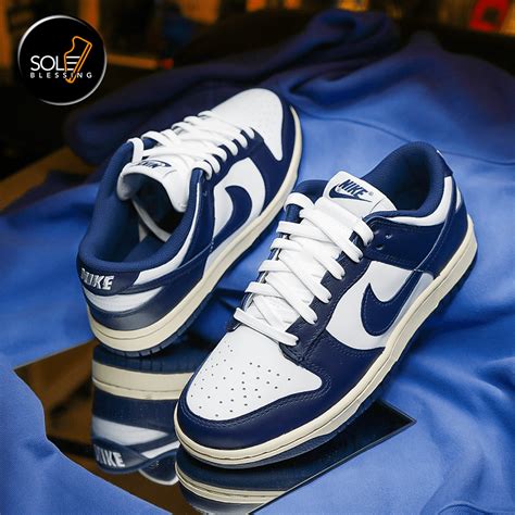 Nike Dunk Low Vintage Navy W Soleblessing