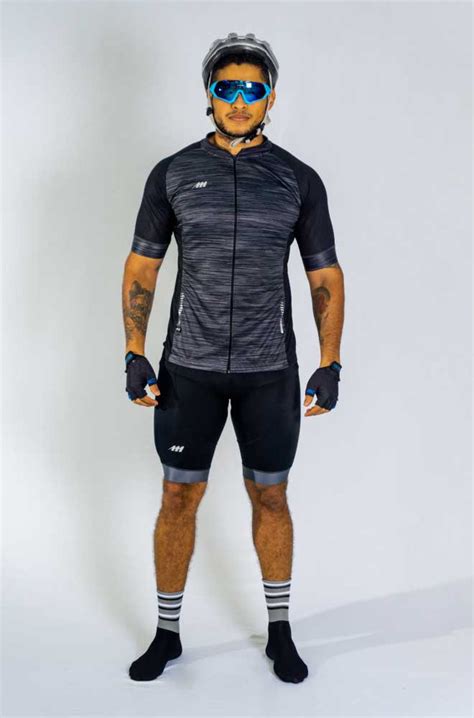 Venta Uniformes De Ciclismo Para Hombre En Stock