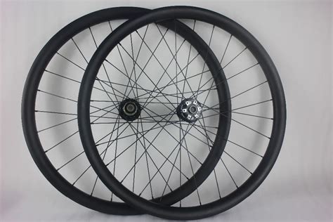 650B 40mm Asymmetric Clincher Tubeless MTB XC Carbon Wheelset 30mm Deep