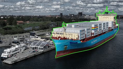 Maersk Unveils Worlds First Vessel Laura Maersk Using Green Methanol