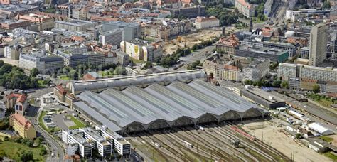 Leipzig From Above Blick Auf Den Leipziger Hauptbahnhof Er Ist Mit