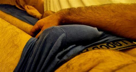 Throbbing Penis Nude Pics XHamster