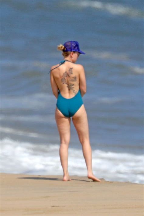 Scarlett Johansson Sexy Cellulite Ass In Hamptons The Fappening