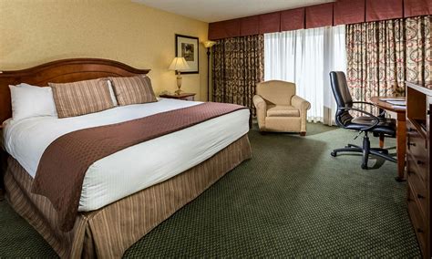 Red Lion Hotel Yakima Center, Yakima - HotelTonight