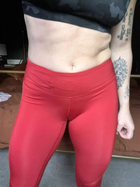 Hungry Nudes Leggings NUDE PICS ORG