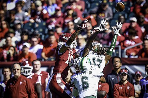 Show of hands | Tulane University News