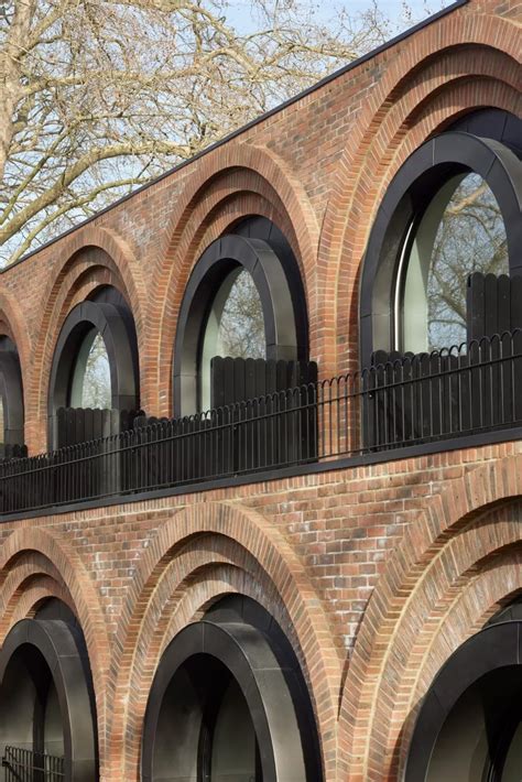 Monumental Brick Arches Outline London Houses By The Dhaus Company