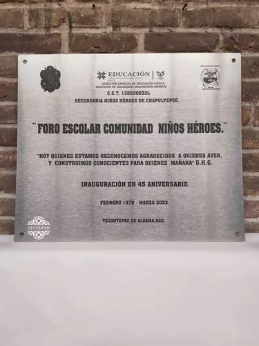 Placa De Acero Inoxidable Grabada 60x40 Cm Para Exterior Meses Sin