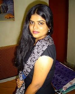 Neha Nair Hot How To Earn 100 Daily From Freelancing Si Flickr