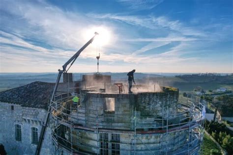 D Couvrez Les Images Impressionnantes De La Restauration De Ce Ch Teau