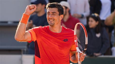 Roland Garros Sebastian Ofner Solide Zweistellig Tsitsipas Kann