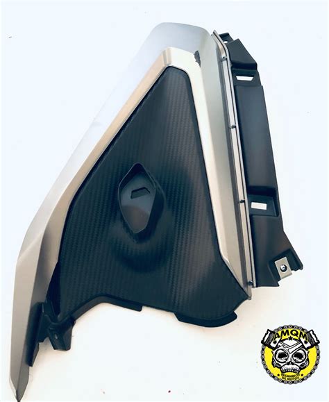 Embellecedor De Frontal Derecho HONDA FORZA 350cc 2021 AMQM Recambios