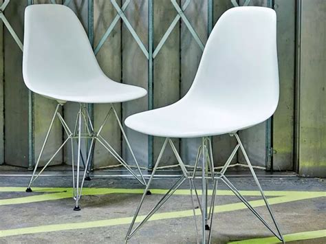 Стул Eames металл белый в аренду с доставкой в Москве | Art-Active