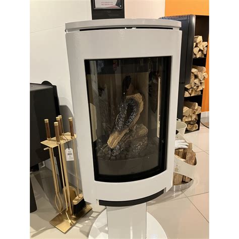 Clearance Jotul Gf Balanced Flue Natural Gas Stove White A Bell