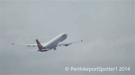 Qantas Airbus A330 300 Take Off Runway 06 At Perth Airport Per Ypph Youtube