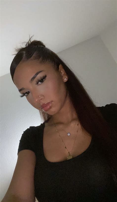Pin On Latina Hair In Sleek Hairstyles Hair Inspiration Long Slick Hairstyles