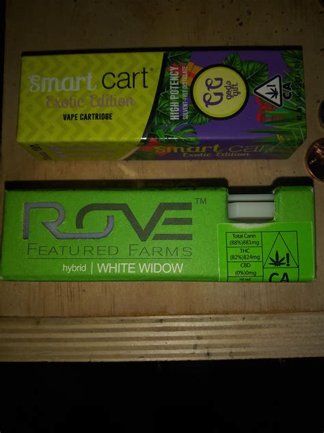 Which cart do you guys think is the better one ? : r/weed