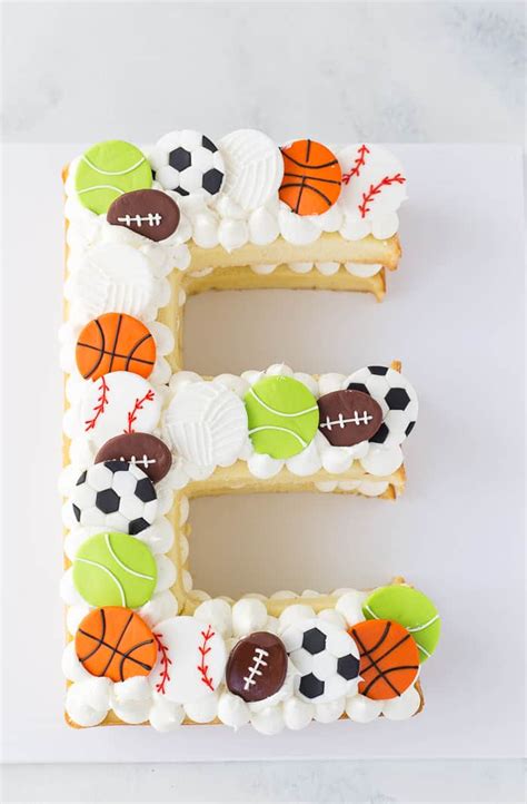 Easy Step By Step On How To Make A Letter Cake