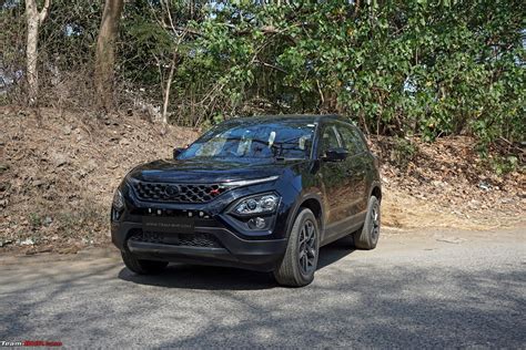 A Close Look Red Dark Edition Of The Tata Safari And Harrier Team Bhp