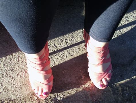 Neue Sandaletten 10 Nude Pics XHamster