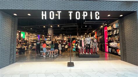 Hot Stuff Từ Điển Nghĩa và Cách Sử Dụng