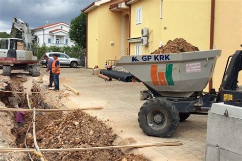 Nastavlja Se Gradnja Sustava Odvodnje Na Krku U Funkciji E Biti Do