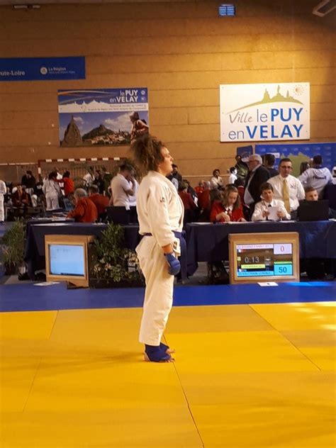 Coraline Vautrain Me Au Championnat De France Jujitsu Combat Clubs