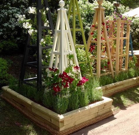 The Wooden Garden Obelisk Stand At Rhs Chelsea Flower Show 2015 Diy