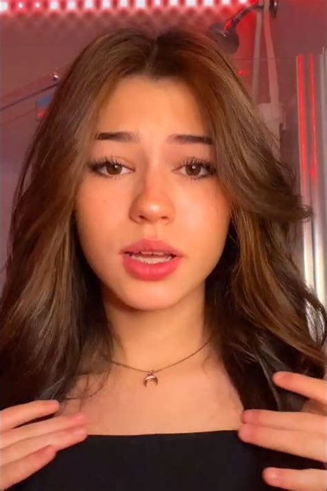 Pretty Girls Brunette Teen Brunette Girls With Black Hair Tan Girls Cute Girl Pic Cute