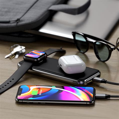 Satechi Quatro Wireless Power Bank powers everything at once | AppleInsider