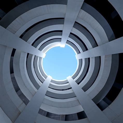 Redefining the future of life insurance and annuities distribution