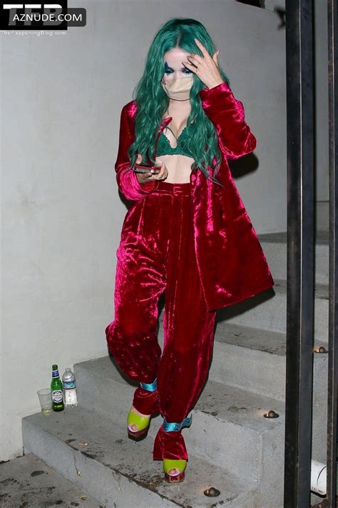 Dove Cameron Sexy Seen Flaunting Her Stunning Cleavage In A Hot Joker Costume At The Halloween