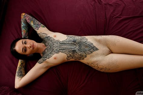 Zishy Kelly Lamprin Suit Tattoos Boobs Photos Xxx Porn Pics