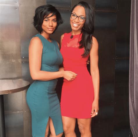 Meet The Beautiful Big 10 Sports Reporter Taylor Rooks Bossip