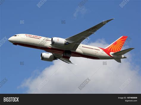 Air India Boeing 787-8 Image & Photo (Free Trial) | Bigstock