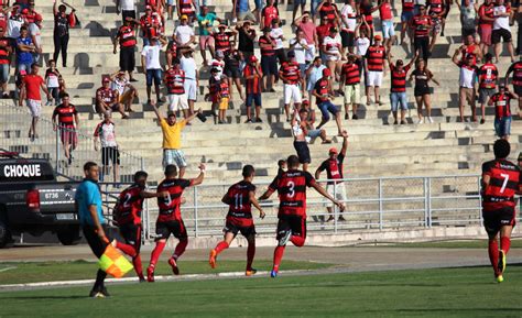 Campinense Vence E Segue L Der Isolado Do Grupo B Pb Esportes