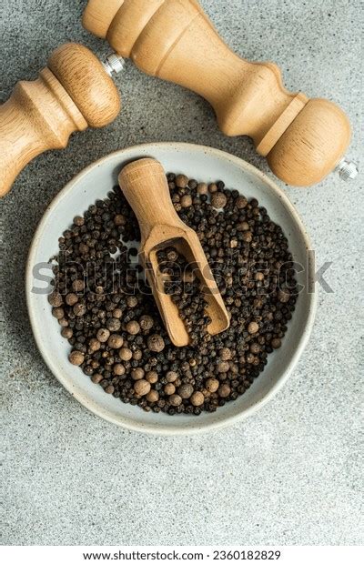 925,337 Black Fill Royalty-Free Images, Stock Photos & Pictures ...