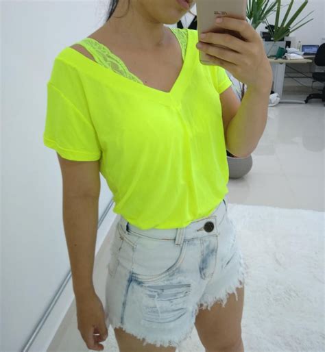 T Shirt Podrinha Em Poliamida Amarelo Neon Madame Ninna Loja