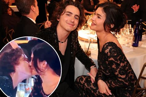 Kylie Jenner Y Timoth E Chalamet Fueron Captados D Ndose Un Beso En Los