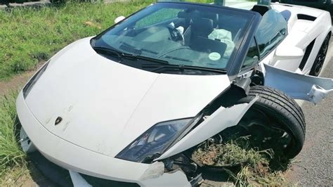 Pics Truck Crashes Into Lamborghini Gallardo In Phoenix