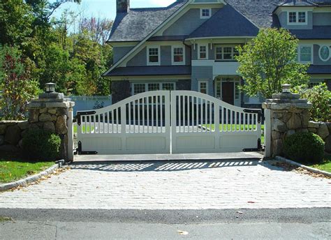 Wooden Driveway Gates | Tri State Gate