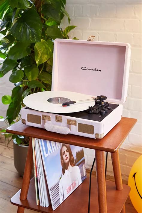 Crosley UO Exclusive Pink Velvet Cruiser Vinyl Record Player With ...