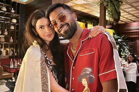 Hardik Pandya Wife Age Know About Natasa Stankovic Paris Beauty